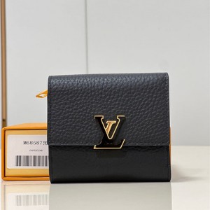 Louis Vuitton Long Wallets (M30982) in 2023