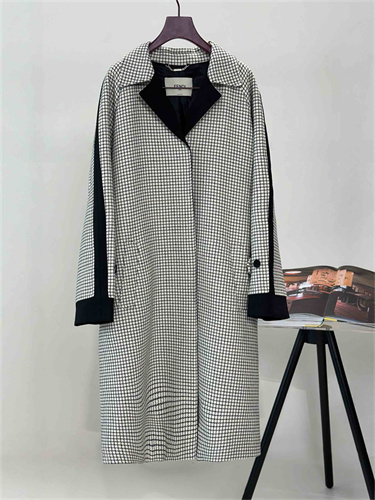 펜디 코트 (오버핏) F45807 2025/신상