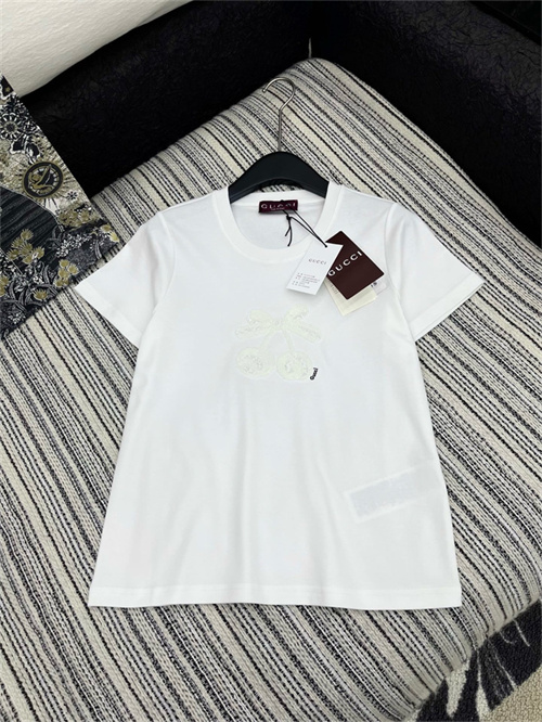 구찌 티셔츠 G61457 2025/신상