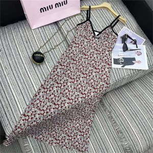 미우미우 민소매 원피스 M22802 2025/신상