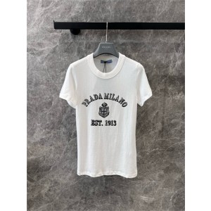 프라다 티셔츠 P31655 2025/신상