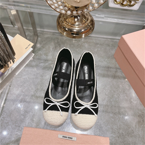 미우미우 여성용 단화 M82253-2 2025/신상
