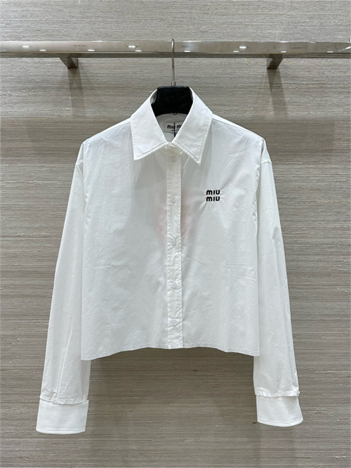 미우미우 긴팔 셔츠 M62408 2025/신상