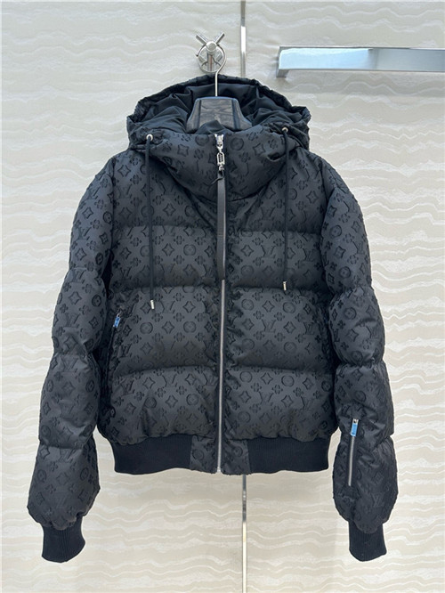 루이비통 후드 패딩 자켓 (충전재-오리털) M45806 2025/신상