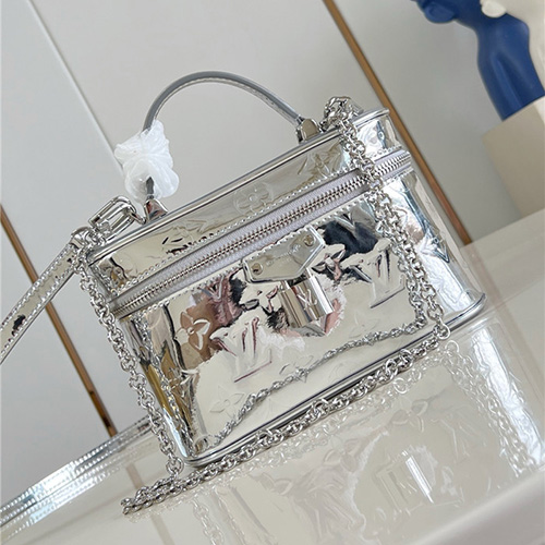 루이비통 베니티 파우치백 M26097 2025/신상