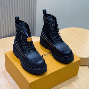 루이비통 남성용 부츠 L63941-2 2025/신상