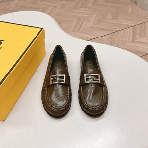 펜디 여성용 로퍼 F42457-2 2025/신상