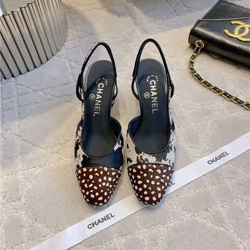 샤넬 여성용 샌들 (굽높이5.5CM) C97756 2025/신상