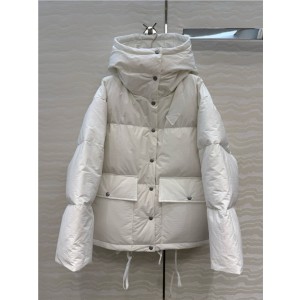 프라다 후드 패딩 자켓 (충전재-거위털) P87608 2025/신상