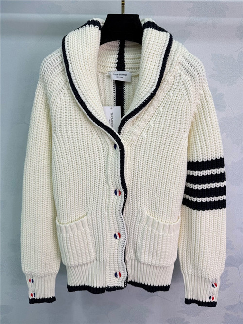 톰브라운 긴팔 가디건 T32857 2025/신상