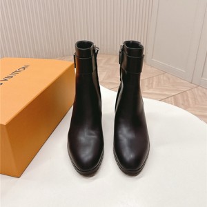 루이비통 여성용 부츠 L82893-2 2025/신상