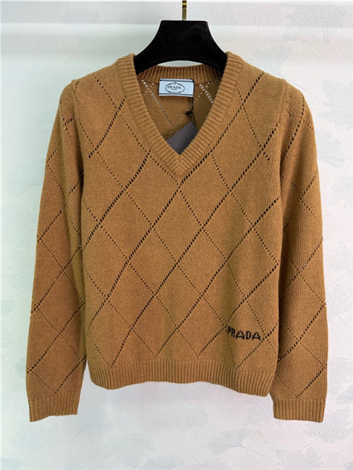 프라다 긴팔 니트 P62109 2025/신상