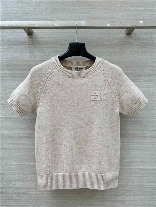 미우미우 반팔 니트 M02759 2025/신상