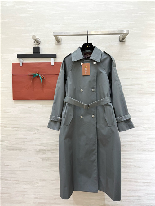 로로피아나 바람막이 코트 L94703 2025/신상