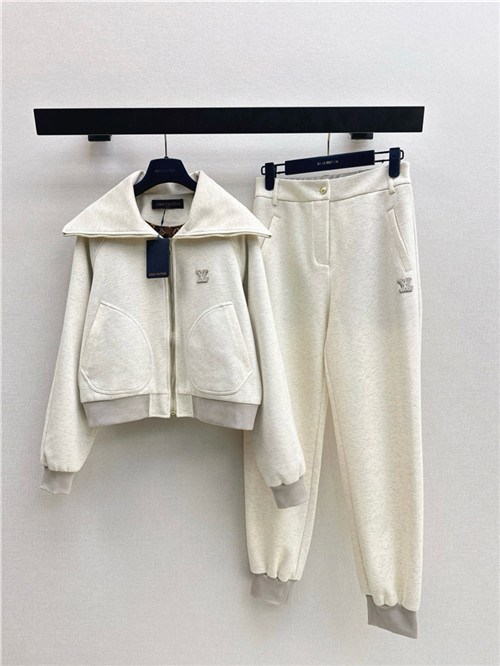 루이비통 자켓 캐주얼 바지 세트 L54402 2025/신상