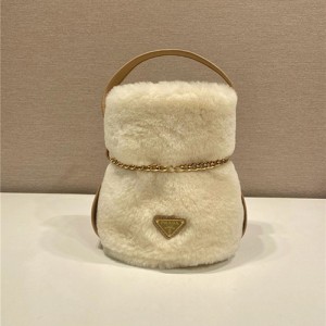 프라다 스몰 버킷백 1BE088 2025/신상