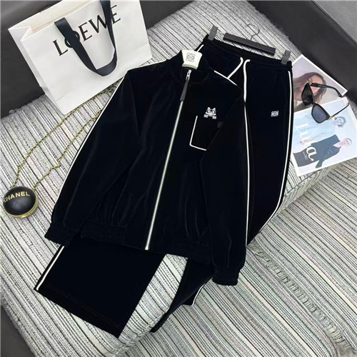 로에베 트레이닝 세트 L53997 2025/신상