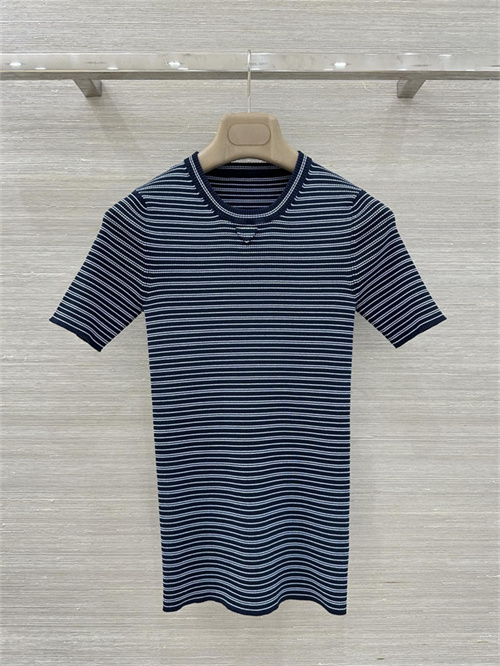 프라다 반팔 니트 P93208 2026/신상