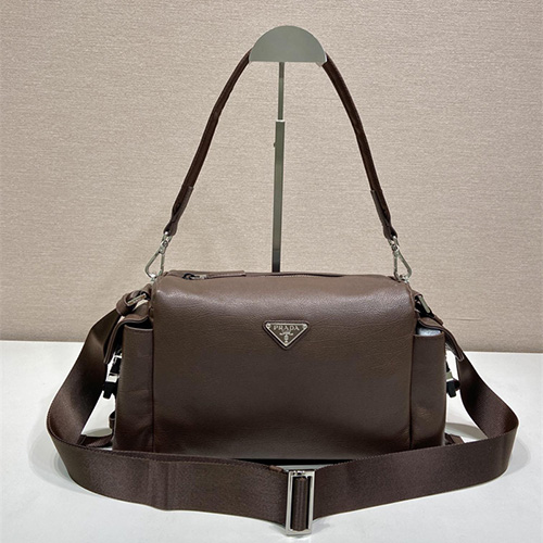 프라다 익스플로러 소가죽 숄더백 2VH206 2026/신상