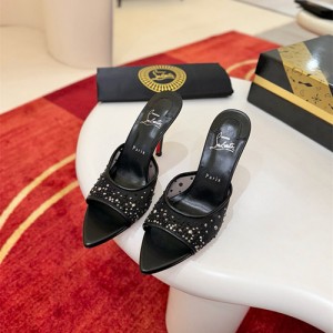 크리스찬루부탱 여성용 슬리퍼 C37823-2 2026/신상