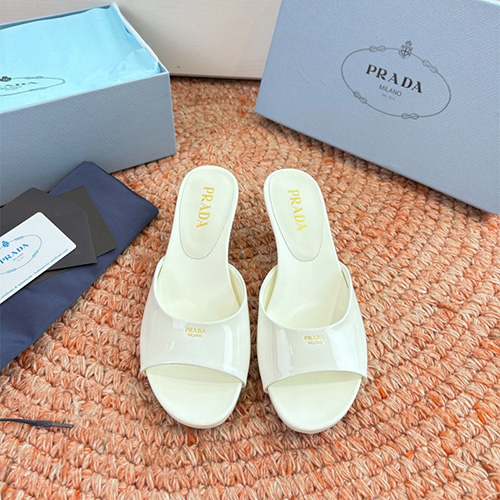 프라다 여성용 슬리퍼 P78084-1 2026/신상