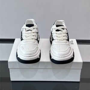 발렌티노 남성용 스니커즈 V95768-2 2026/신상