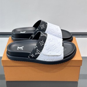 루이비통 남성용 슬리퍼 L50757-2 2026/신상