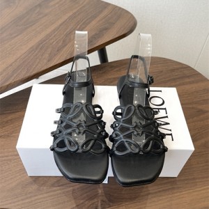 로에베 여성용 샌들 L36433-1 2026/신상