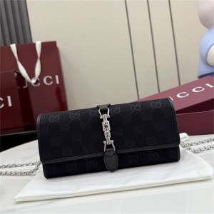 구찌 재키 체인 장지갑 867165 2026/신상