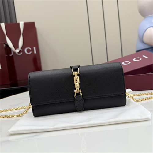 구찌 재키 체인 장지갑 867165 2026/신상