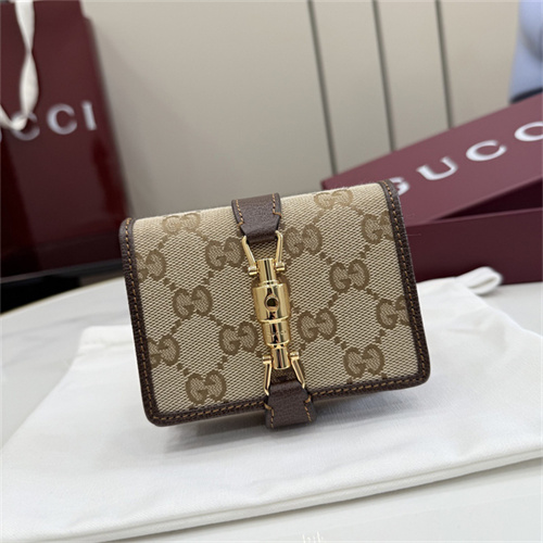 구찌 재키 체인 반지갑 867166 2026/신상