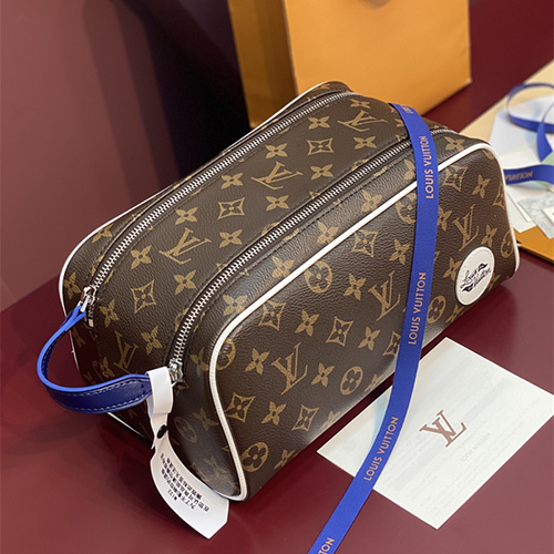 루이비통 트루스 토일레트 돕 키트 파우치백 M28371 2026/신상