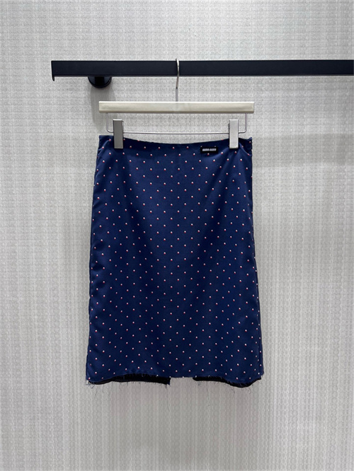 미우미우 스커트 M92409 2026/신상