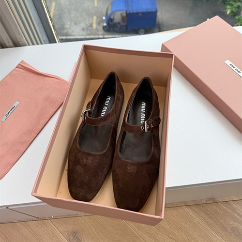 미우미우 여성용 단화 M89755-1 2026/신상