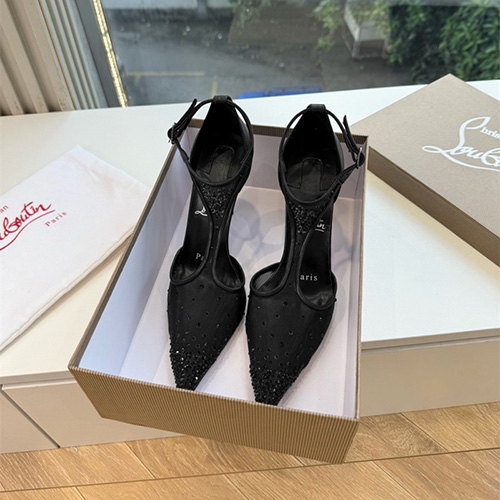 크리스찬루부탱 여성용 샌들 C68789-1 2026/신상