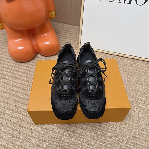 루이비통 여성용 스니커즈 L95485-2 2026/신상